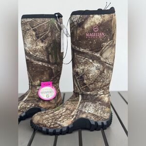 Magellan Outdoors Women's Brown Camo Rain Boots
Hunting